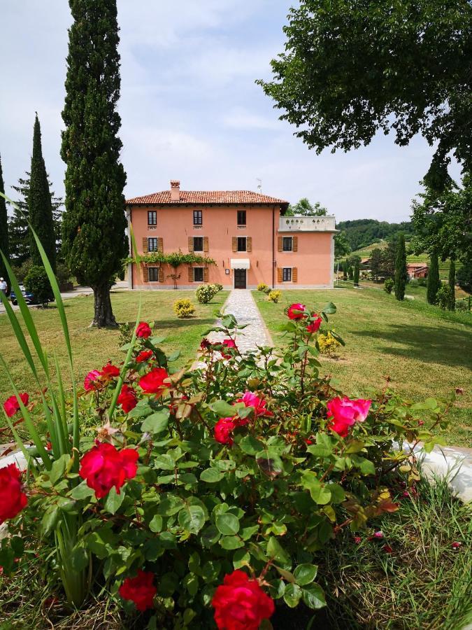 Casale In Collina Guest House Capriva del Friuli Exterior photo